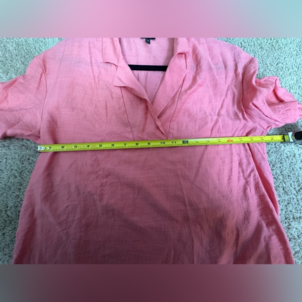 Express Women’s Salmon Pink Short Sleeve V-Neck Blouse M - Picture 5 of 7